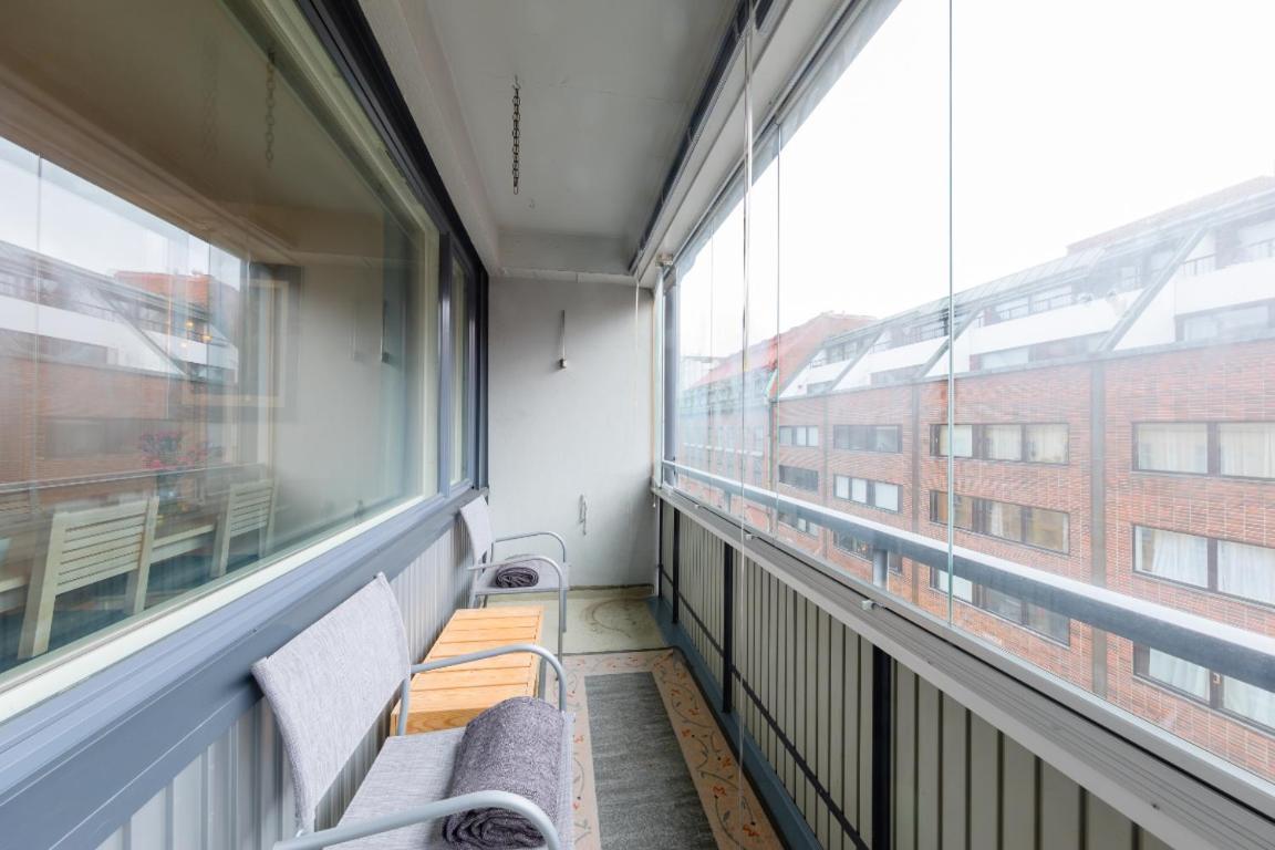 Stay Here Apartment Kamppi Helsinki Bagian luar foto
